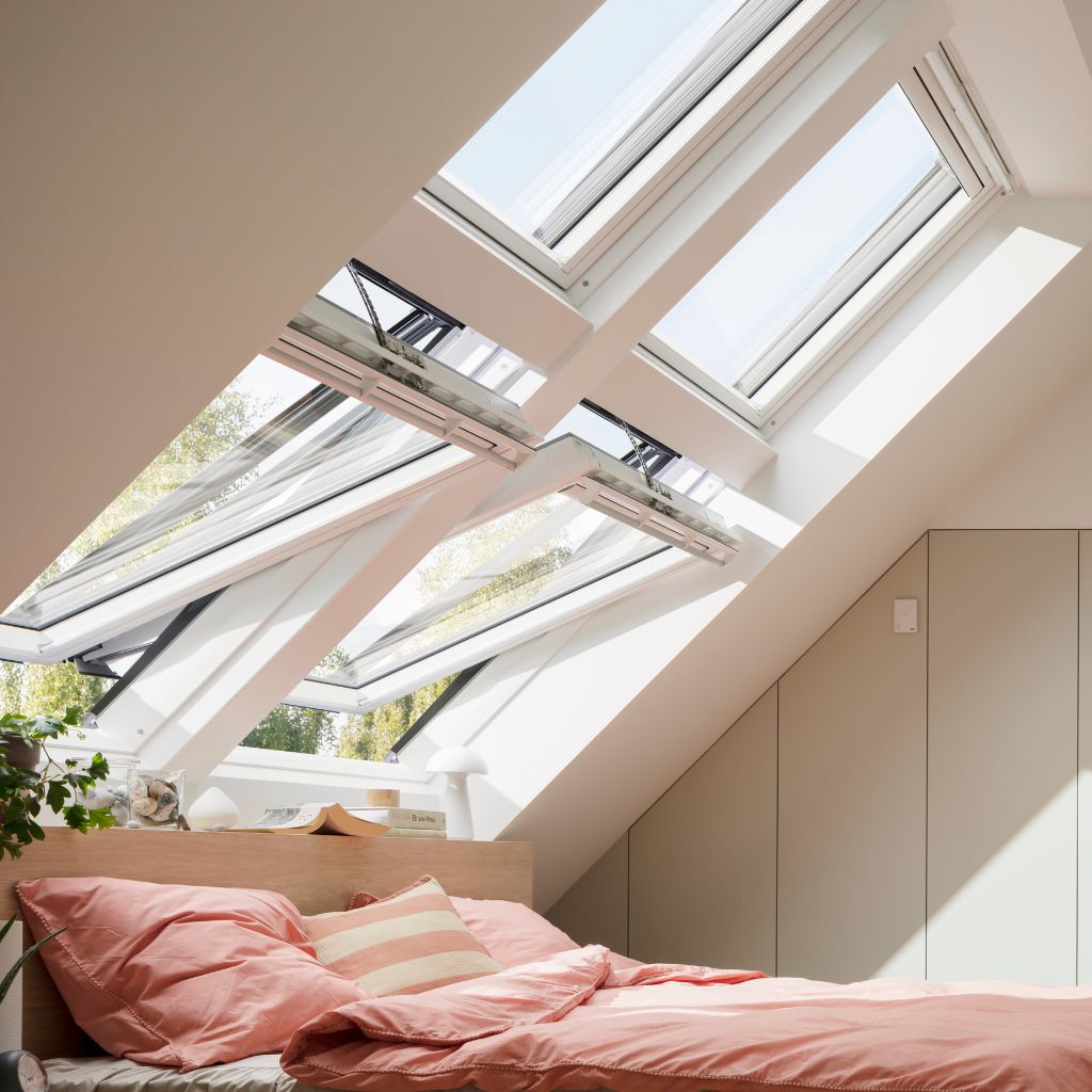 Pose de Velux et aménagement de combles à Saint Paul en Chablais par SF Toiture.